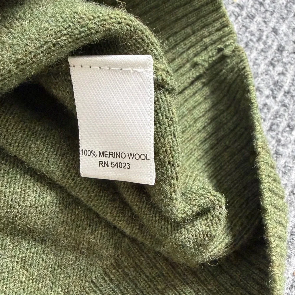 Banana Republic Mens Tall L Green 100% Merino Wool Quarter Zip Button Sweater